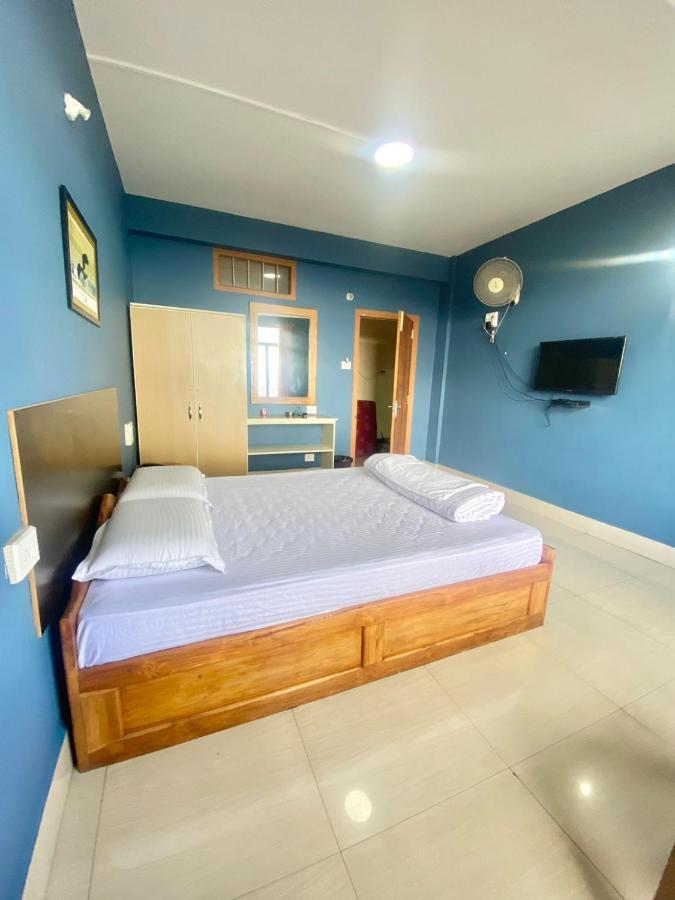 Chief Guest House Aizawl Bagian luar foto