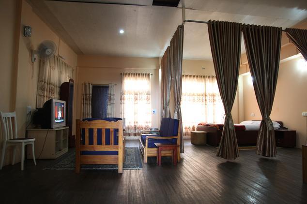 Chief Guest House Aizawl Bagian luar foto