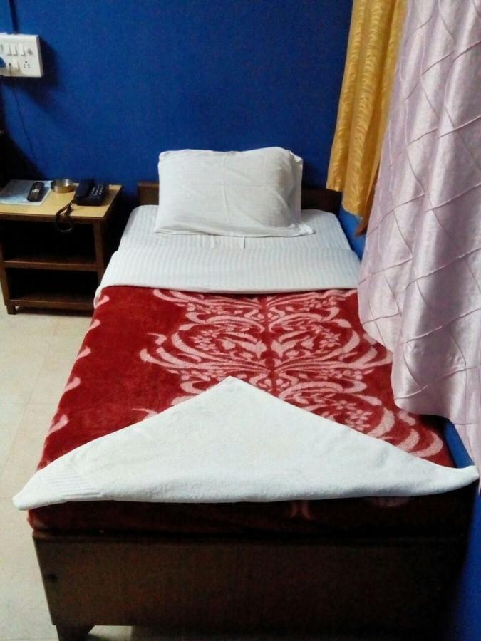 Chief Guest House Aizawl Bagian luar foto