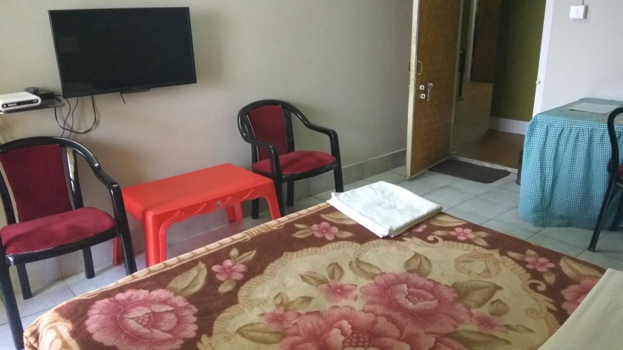 Chief Guest House Aizawl Bagian luar foto
