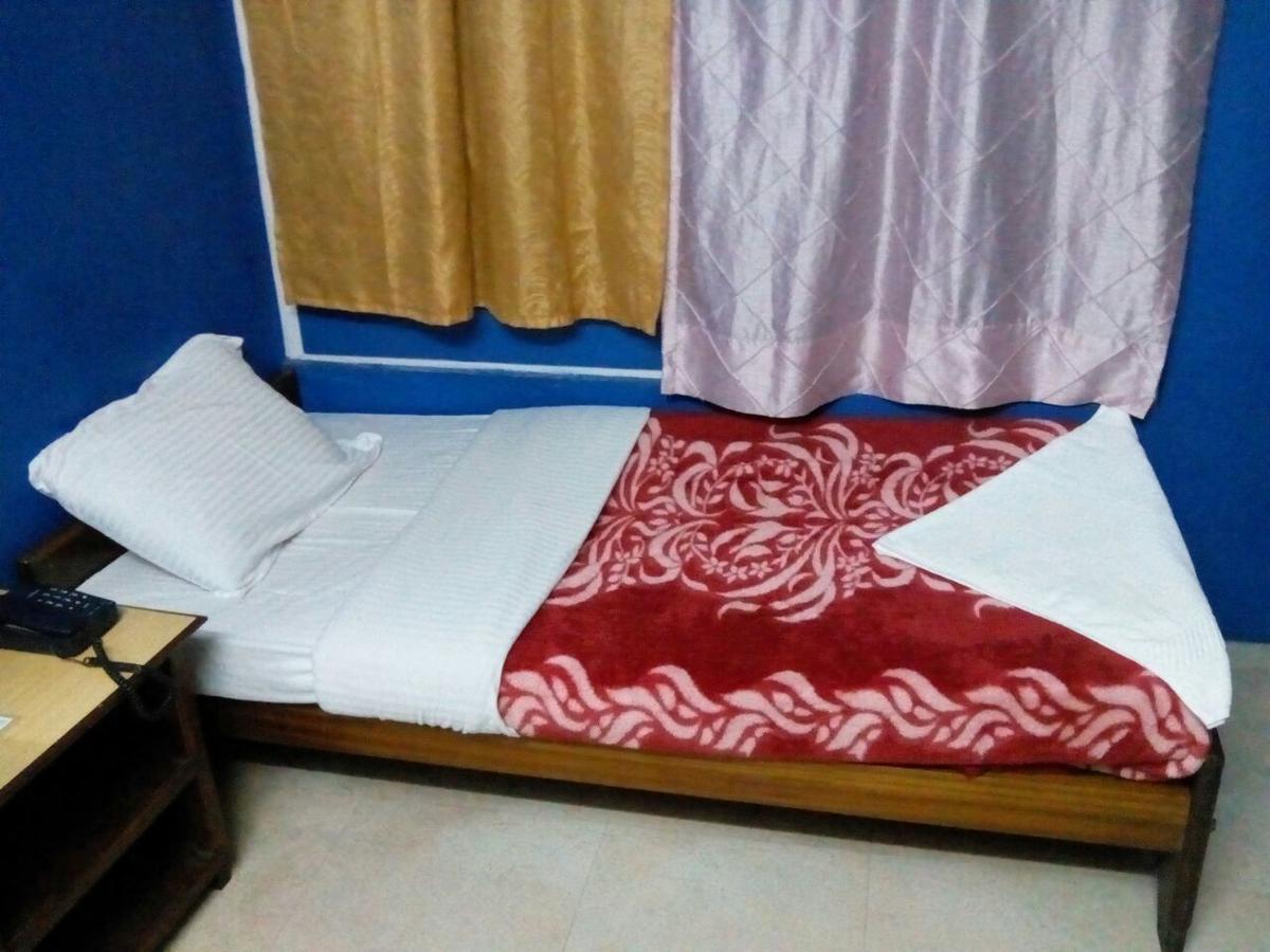 Chief Guest House Aizawl Bagian luar foto